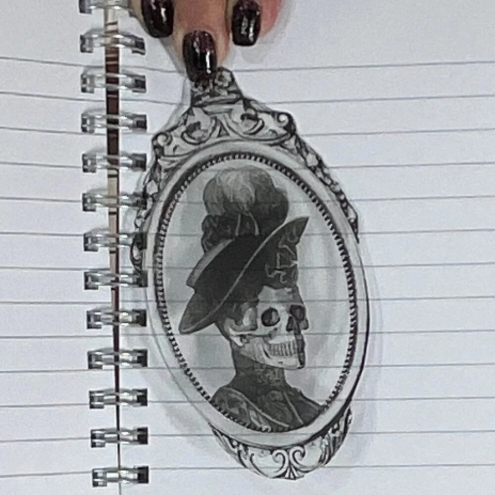 Victorian Skull Cameo Clear Bookmark - Picture 2 of 2